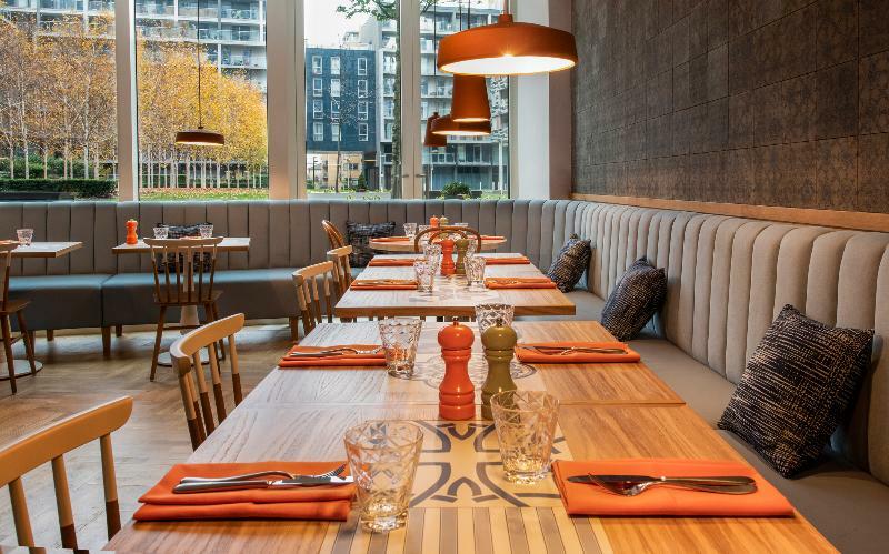 Apartment Lincoln Plaza London