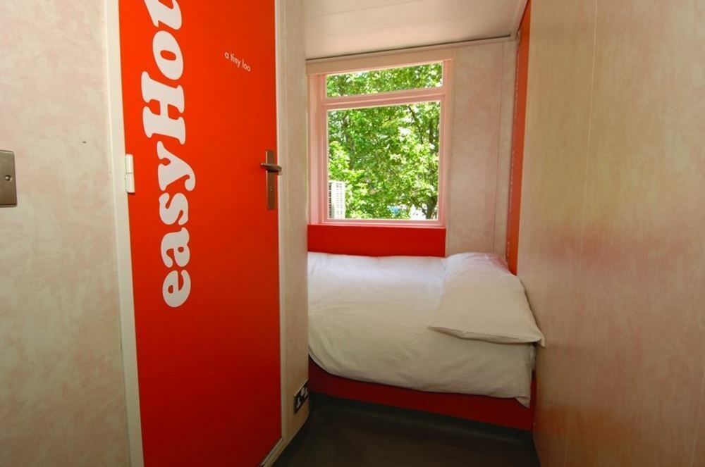 Easyhotel South Kensington Hotel 2*