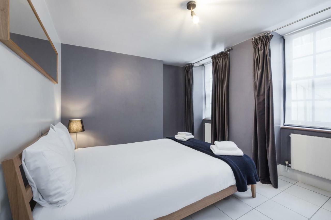 Goodge Place Duplex Apartment *