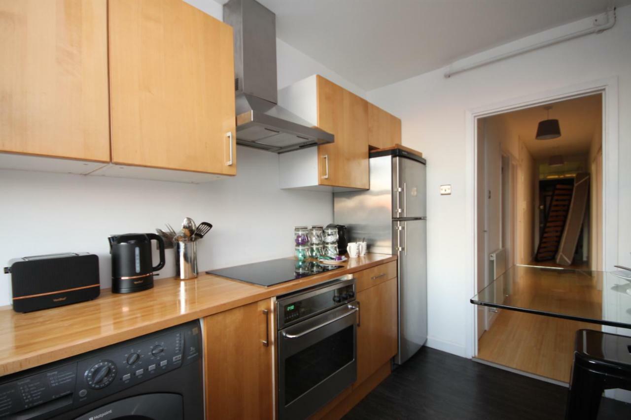 Appartement Camden Town Spacious 2 Bedroom - Sleeps 5 Guests! Londen