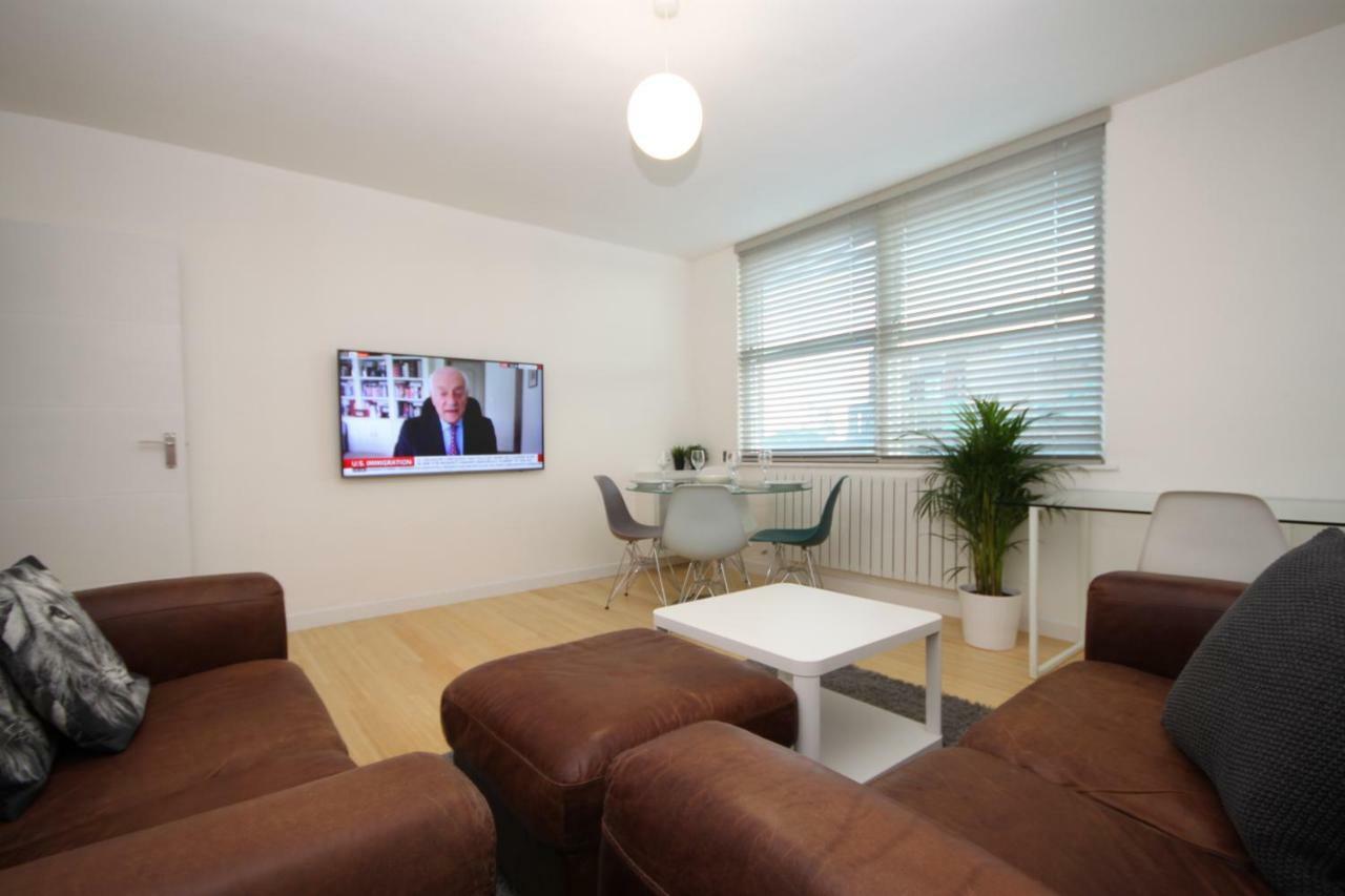 Camden Town Spacious 2 Bedroom - Sleeps 5 Guests! Londen