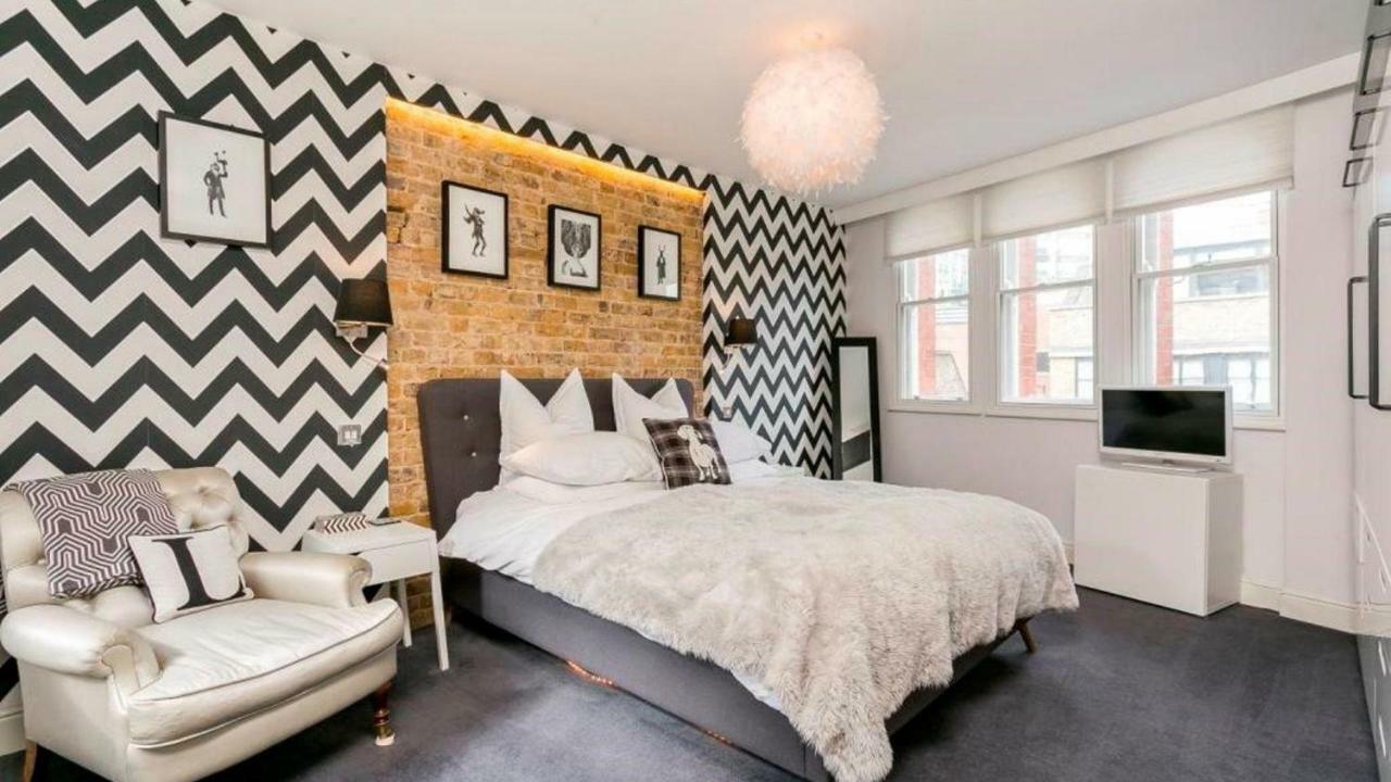 Super Cool 2 Bedroom Split Level Duplex Holiday home