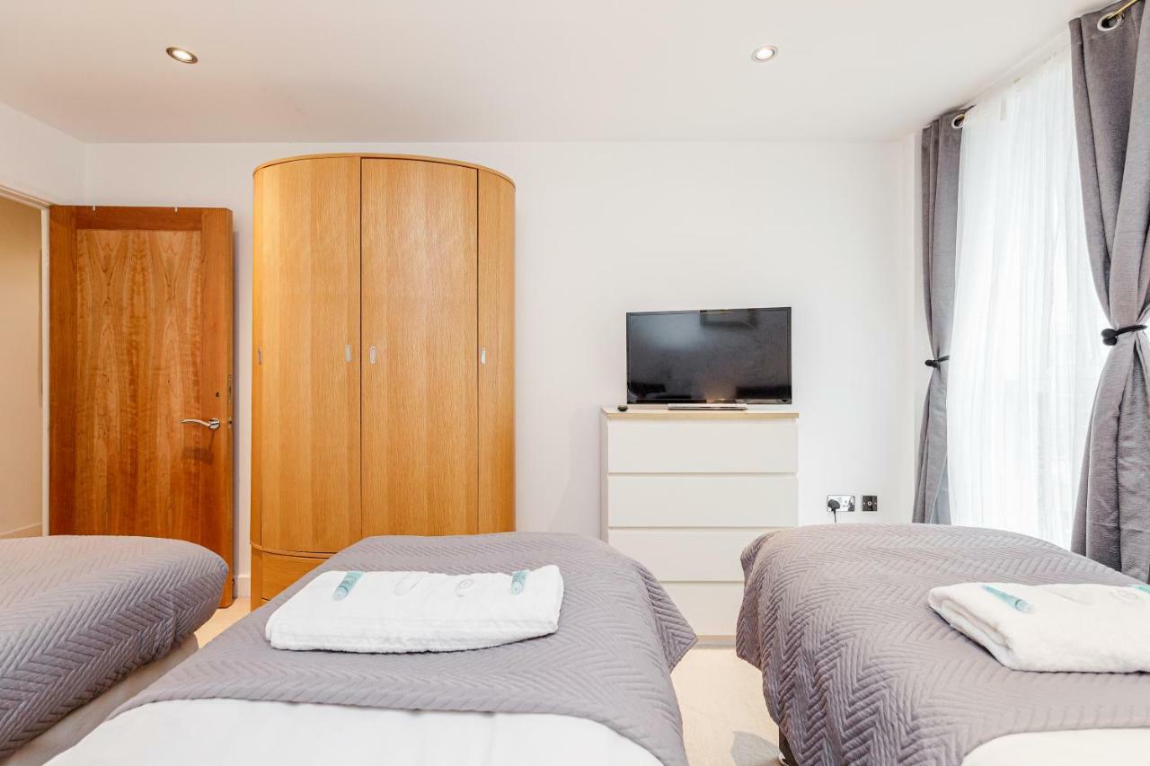 Premium Excel 3 & 2 Bedrooms Lägenhet *