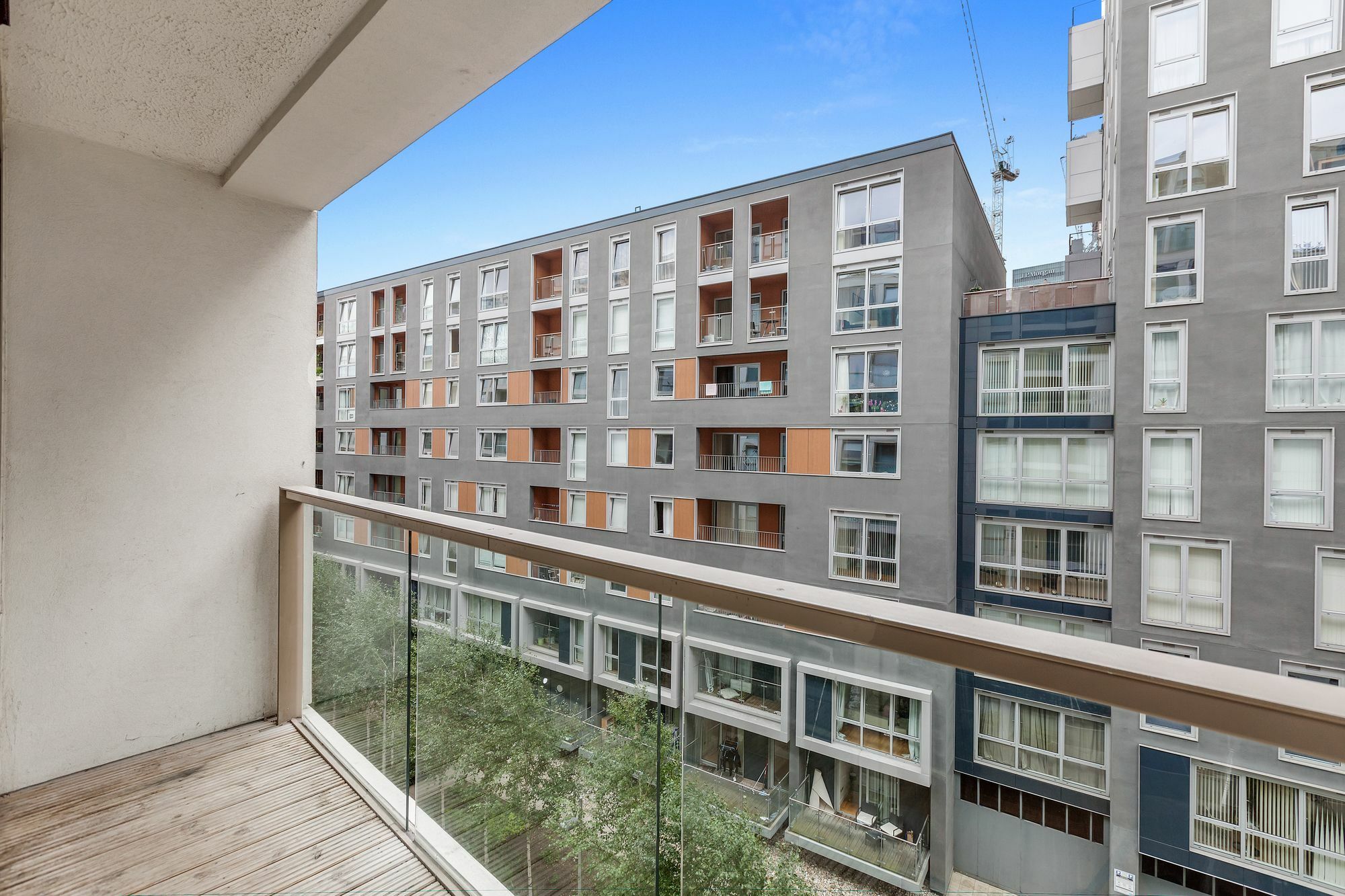 Apartment Lanterns Court By Bridgestreet