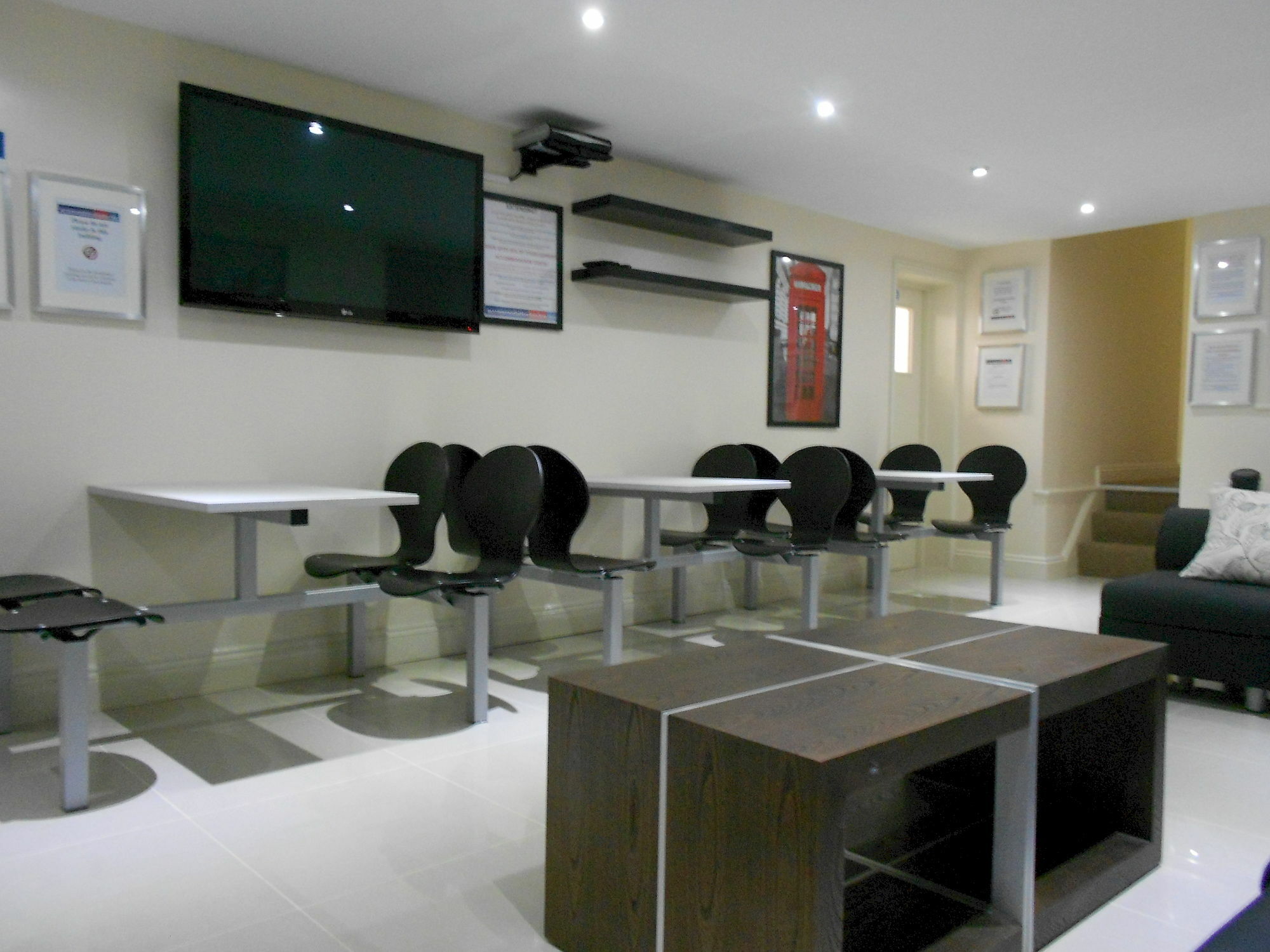 247 Hostel