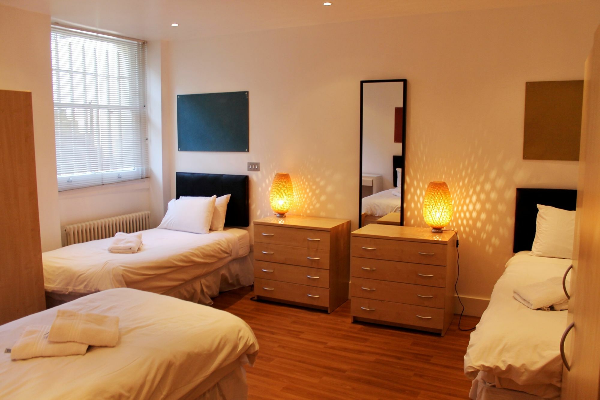 Acorn - Bedford Place Apartment