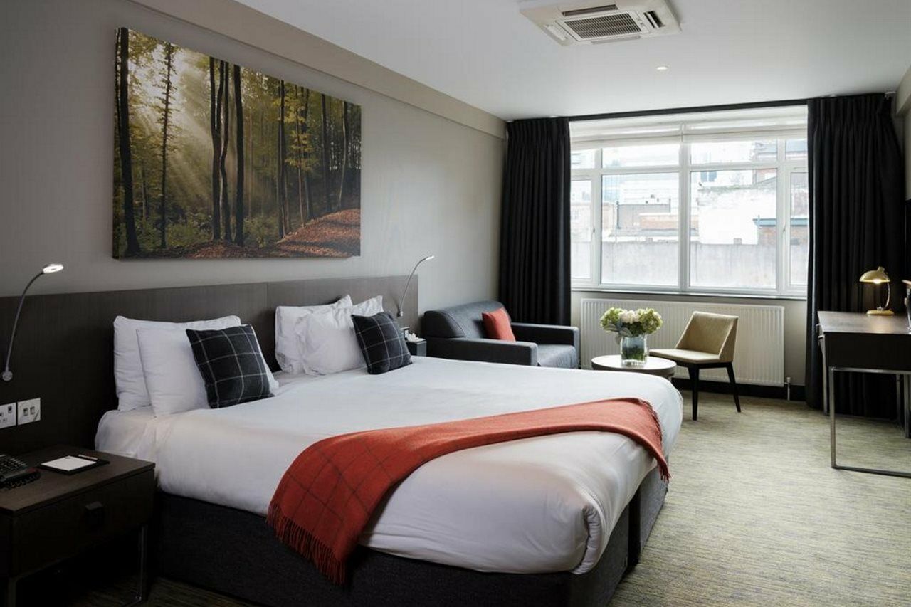 Hampton By Hilton Hotel London