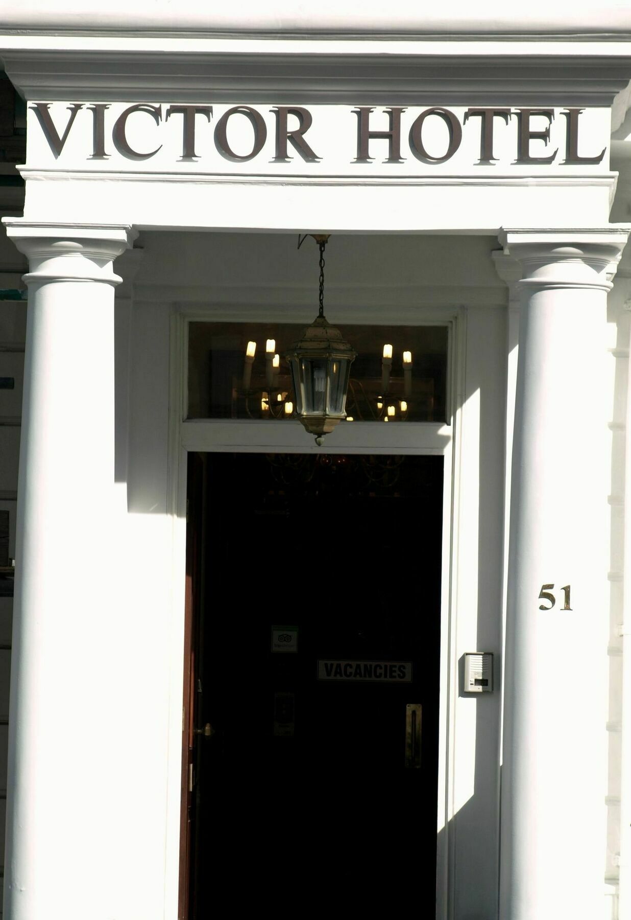 Mornington Victor Belgravia Hotel