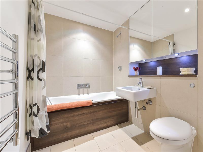 Hotel Thames Bridges London