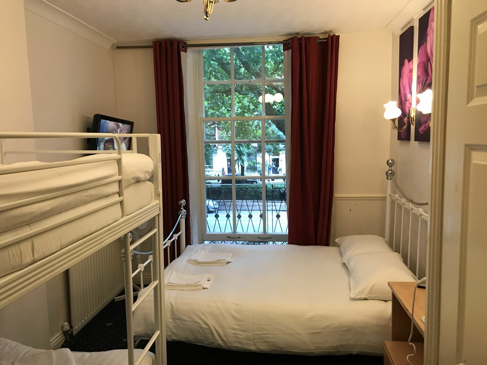 Springfield Hotel London