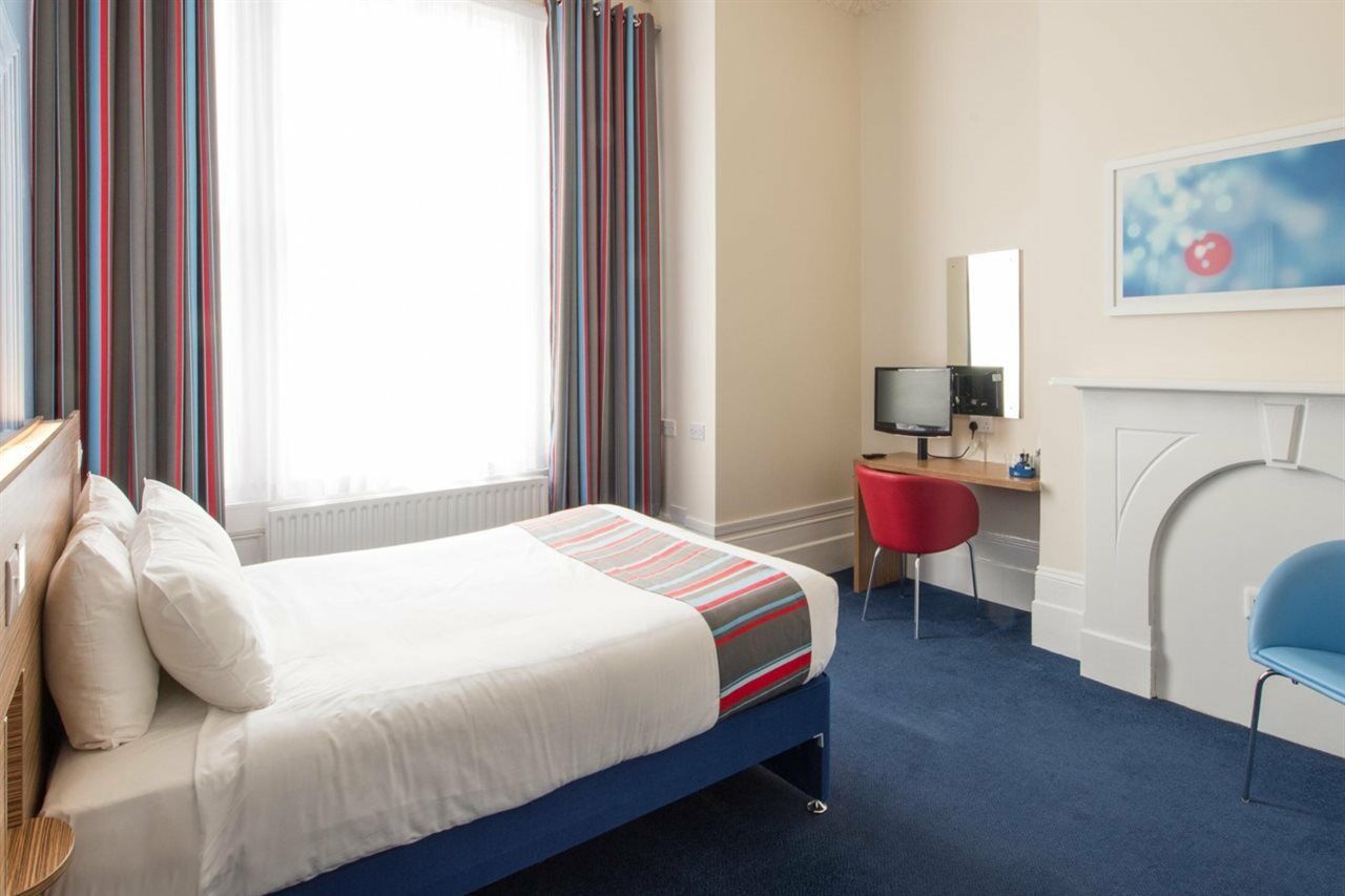 Comfort Tower Of Hotel