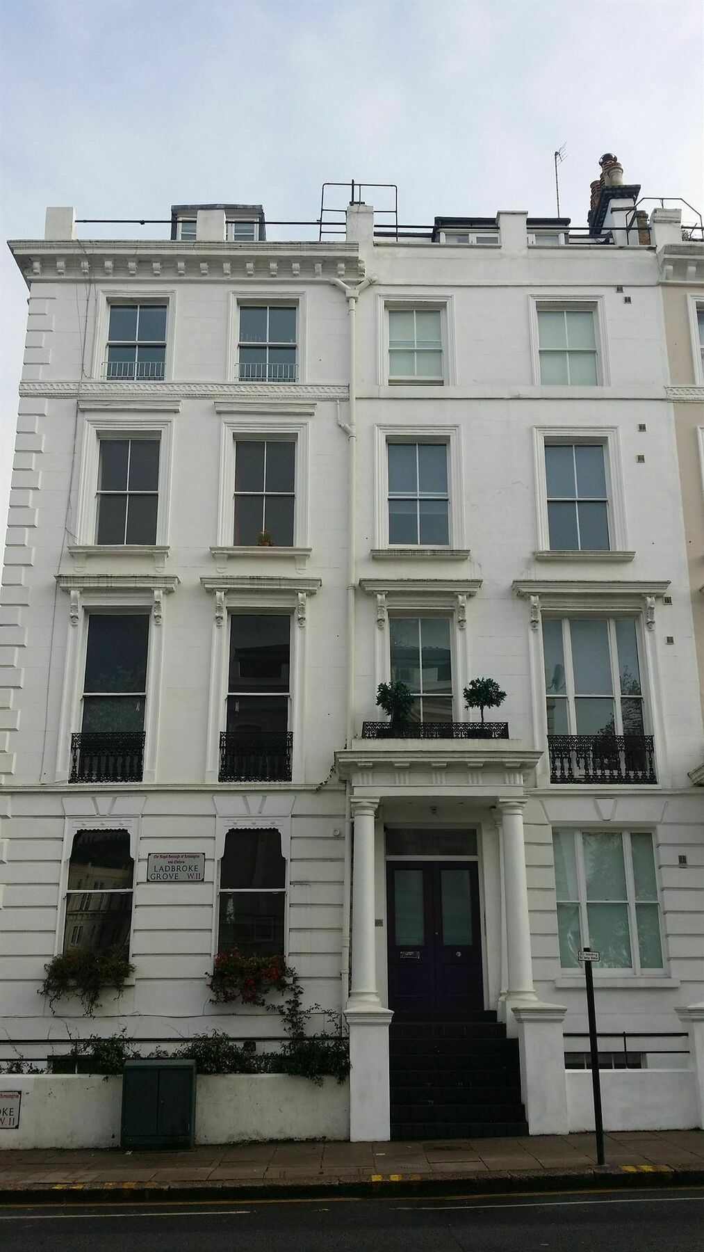 Notting Hill Concept Serviced Apartments London