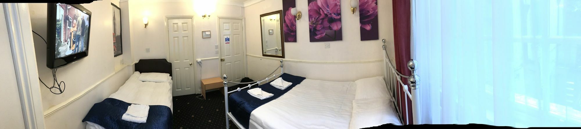Hotel Springfield 2*