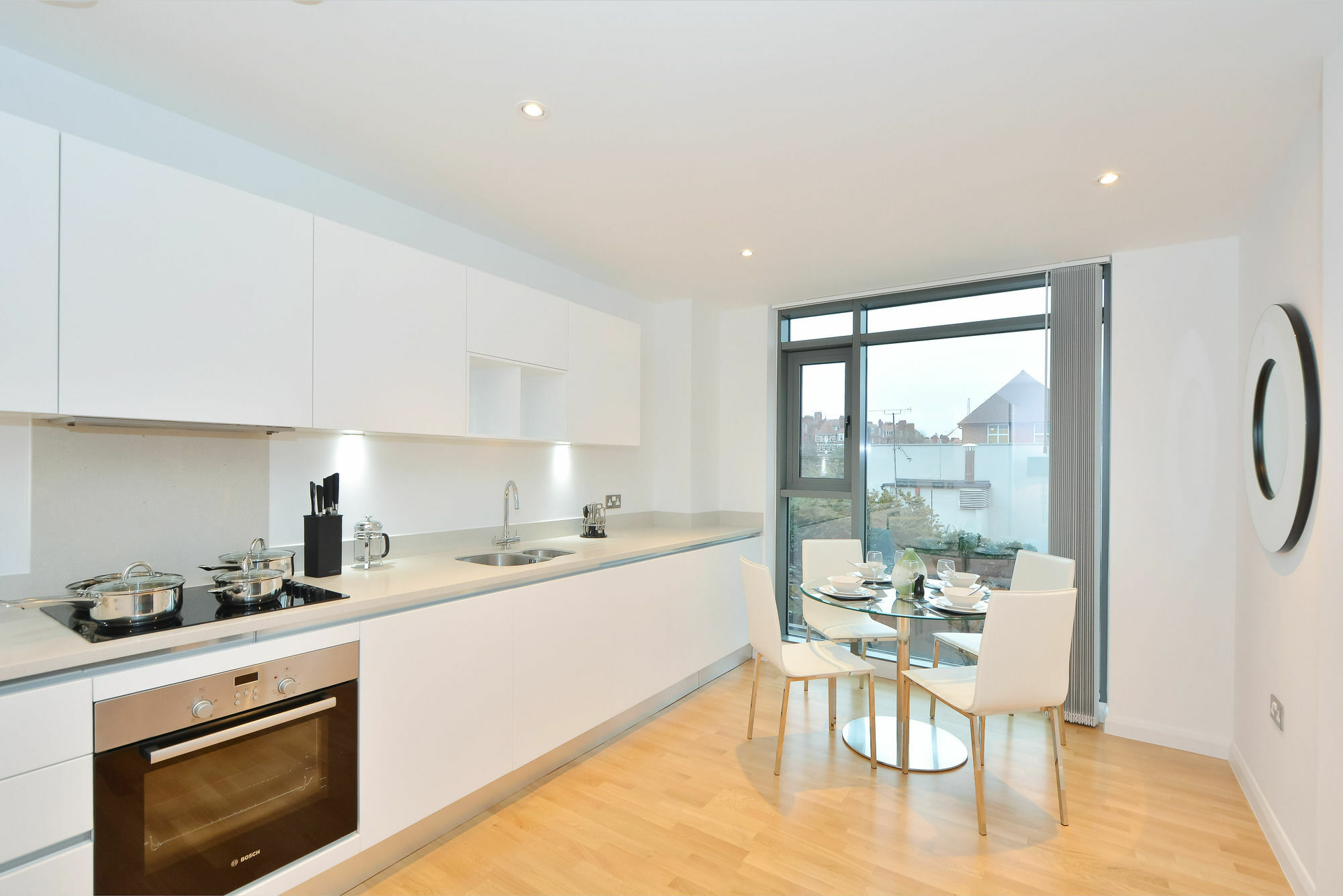 Apartment The Kensington Residencies *