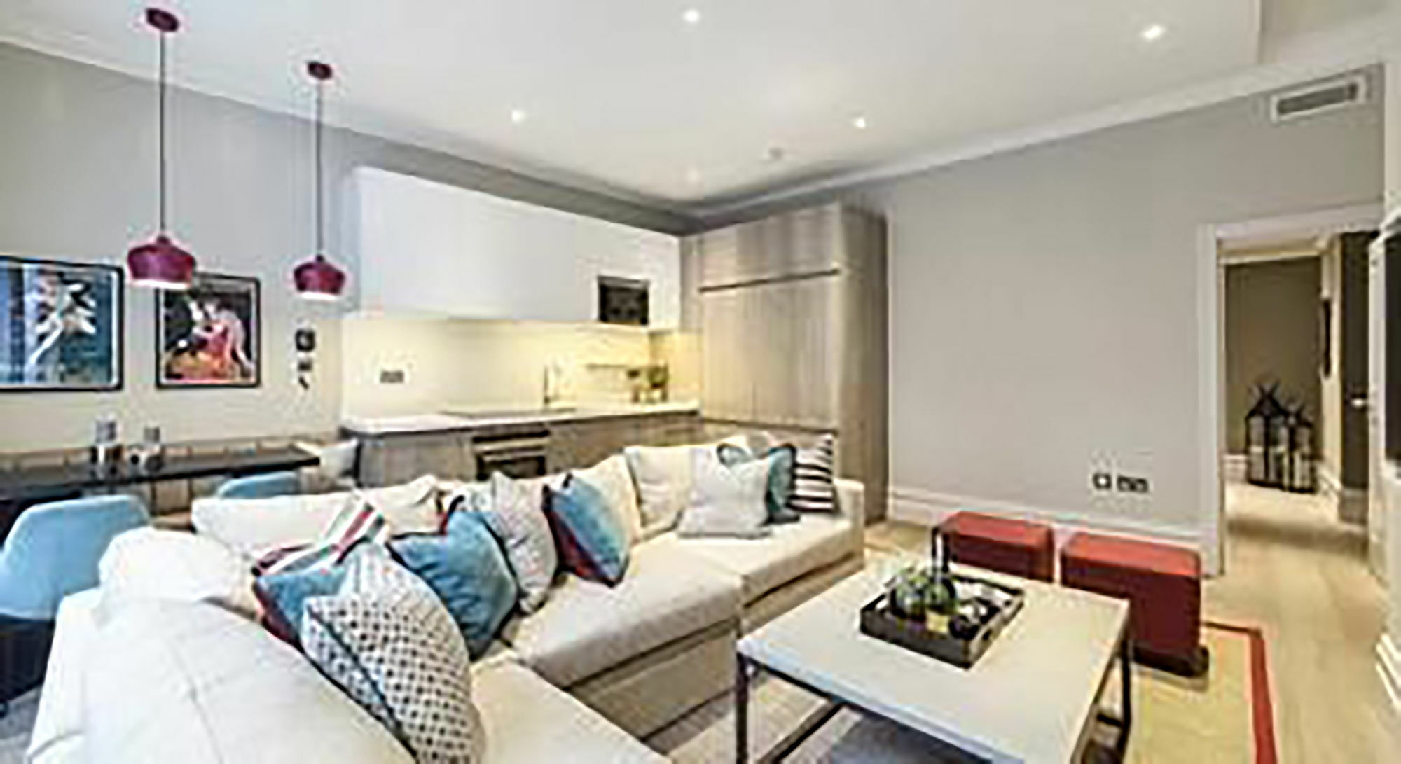 Apartment The Kensington Residencies *