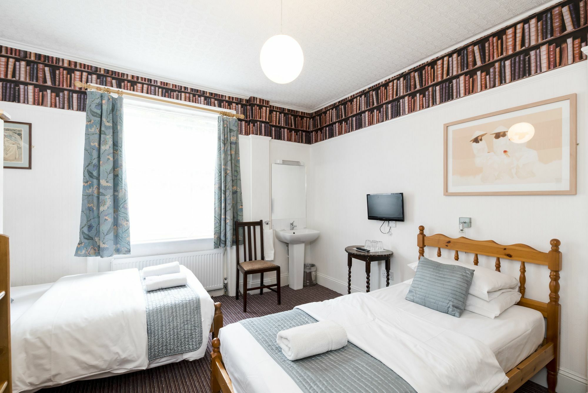 St Athans Hotel 2*