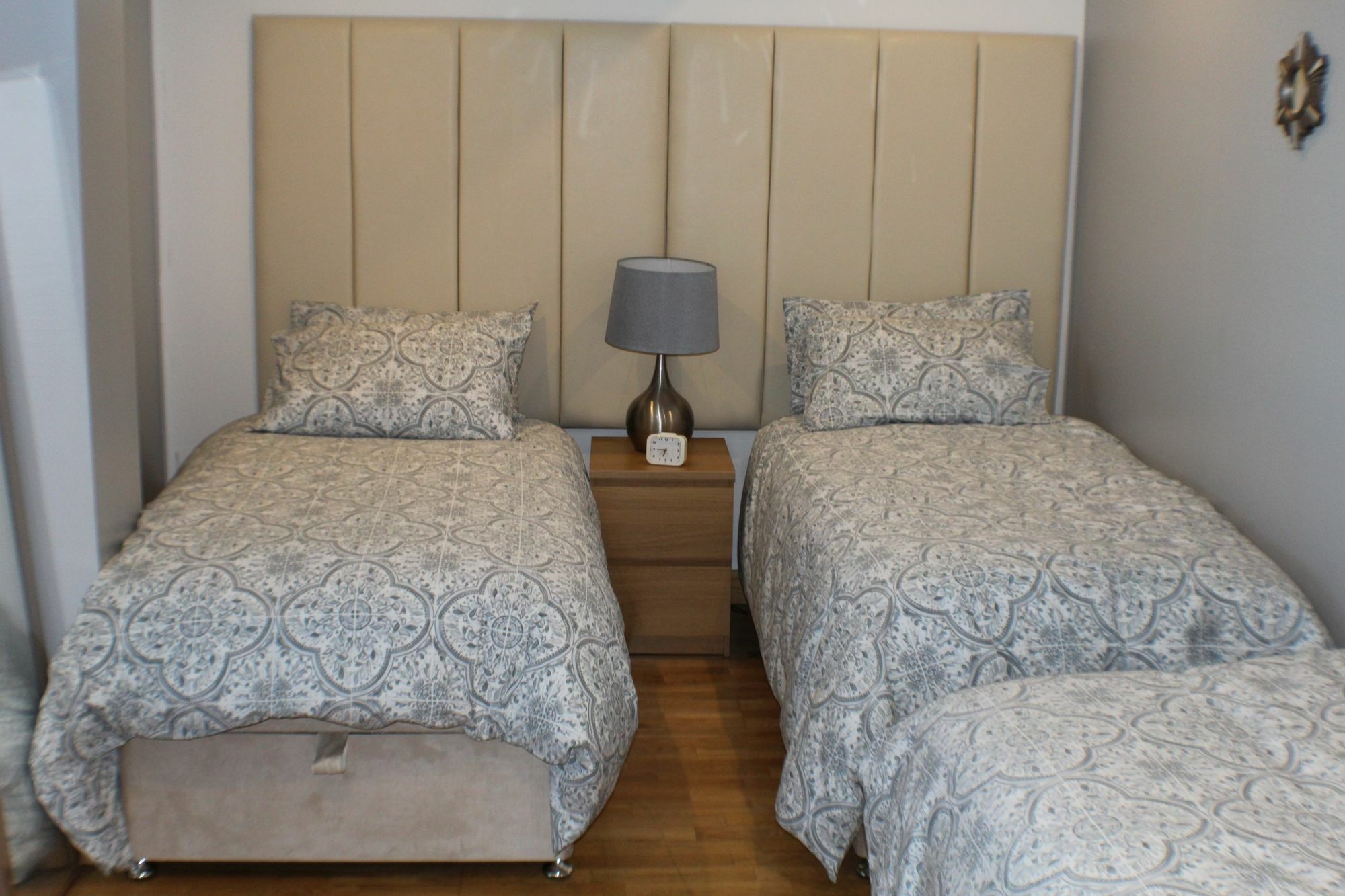 Apartment Bow