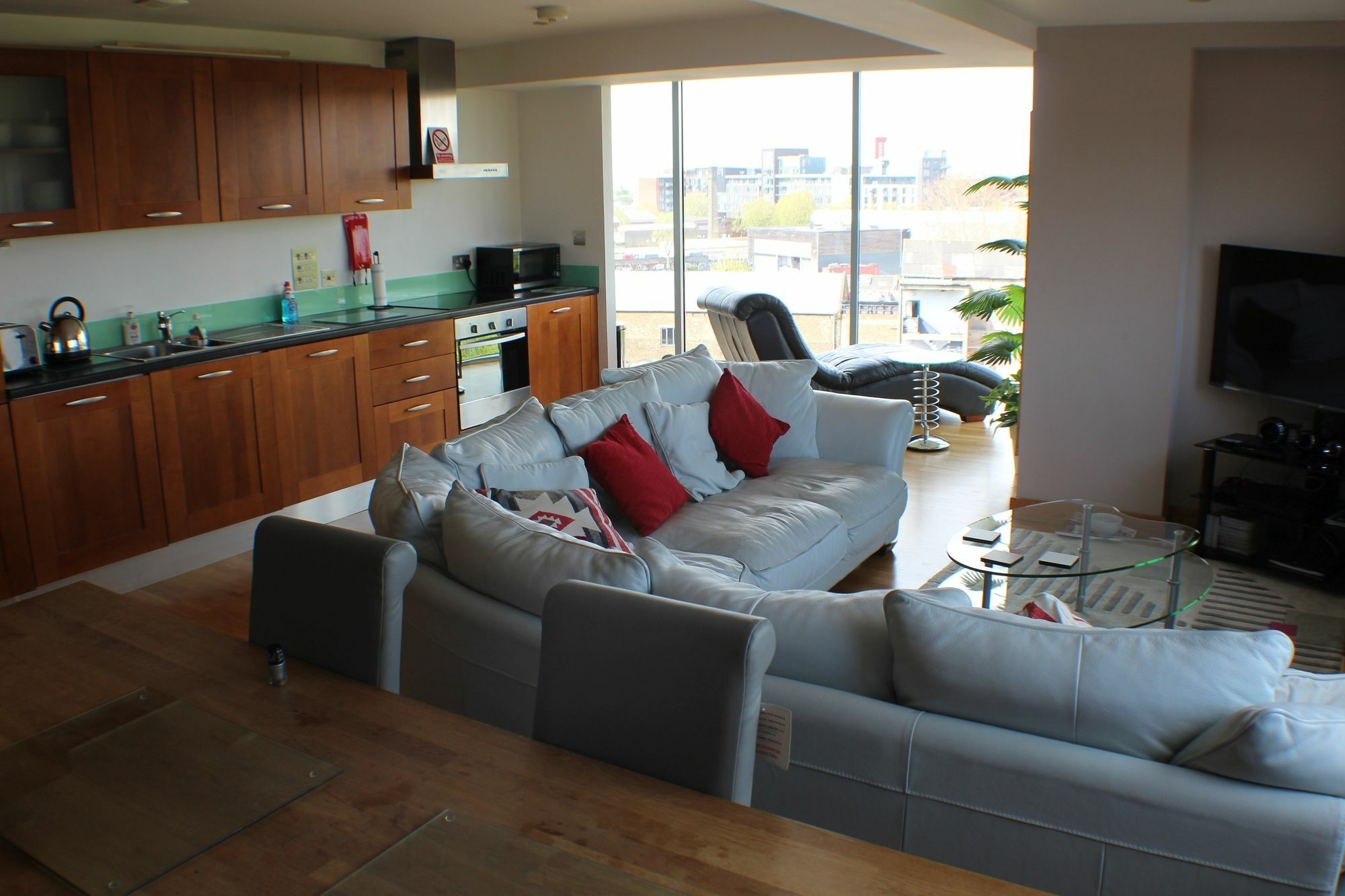 Bow Apartment