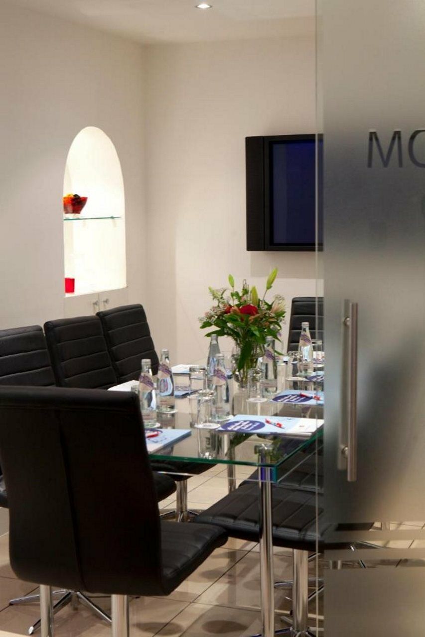 Paddington Court Executive Rooms Hotel