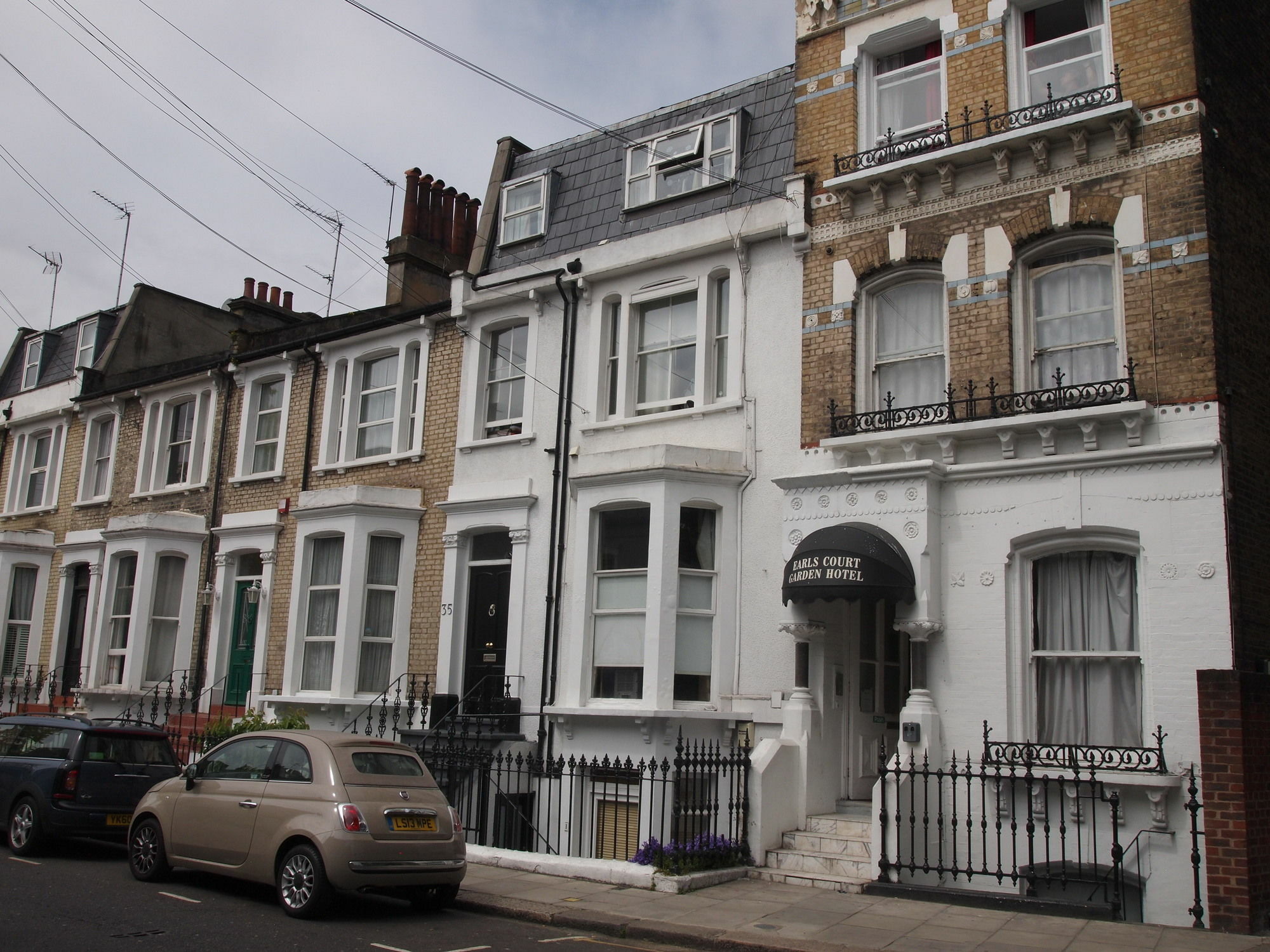 Hotel Earls Court Garden 2*