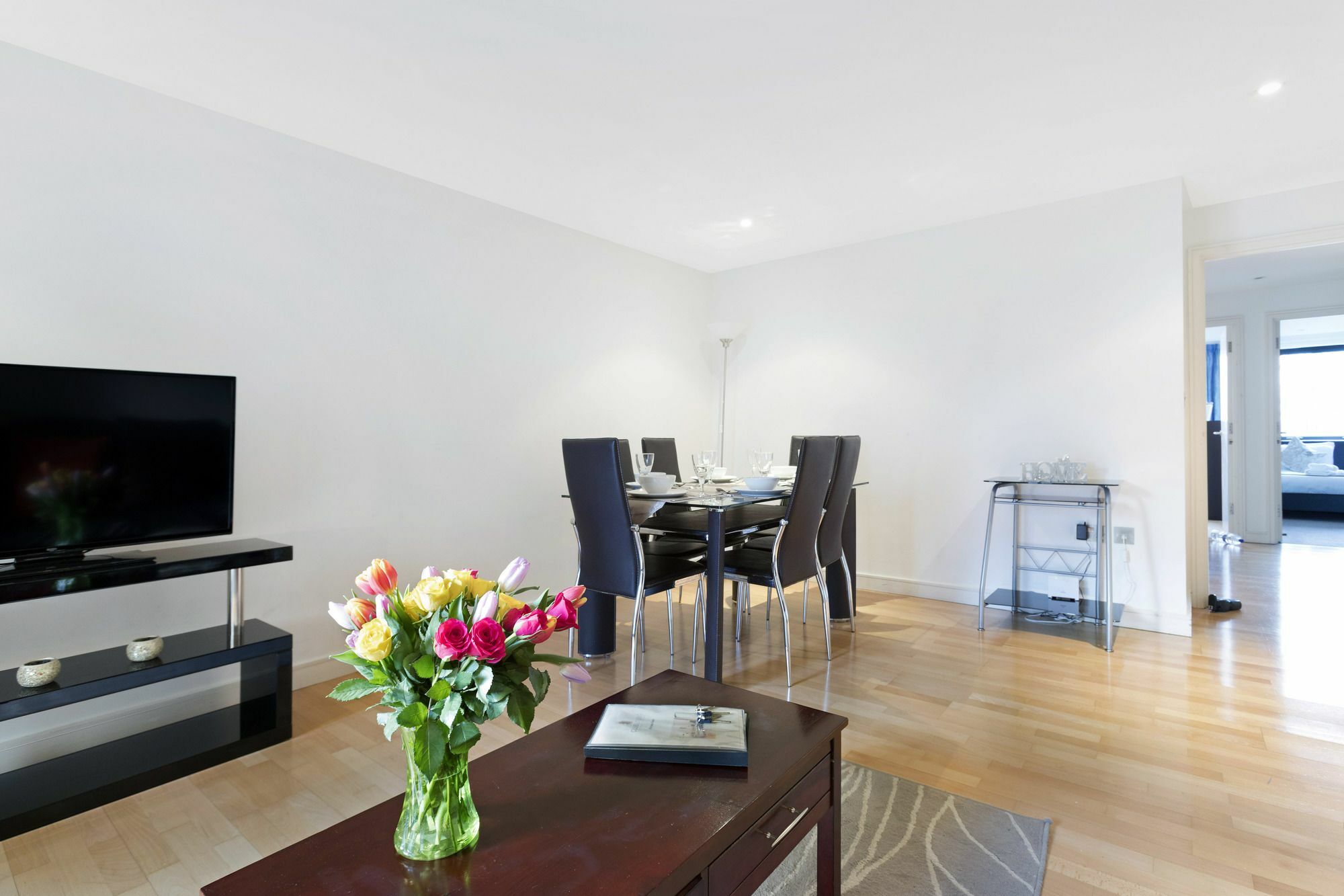 Club Living - Regents Park & Euston Apartments Apartment