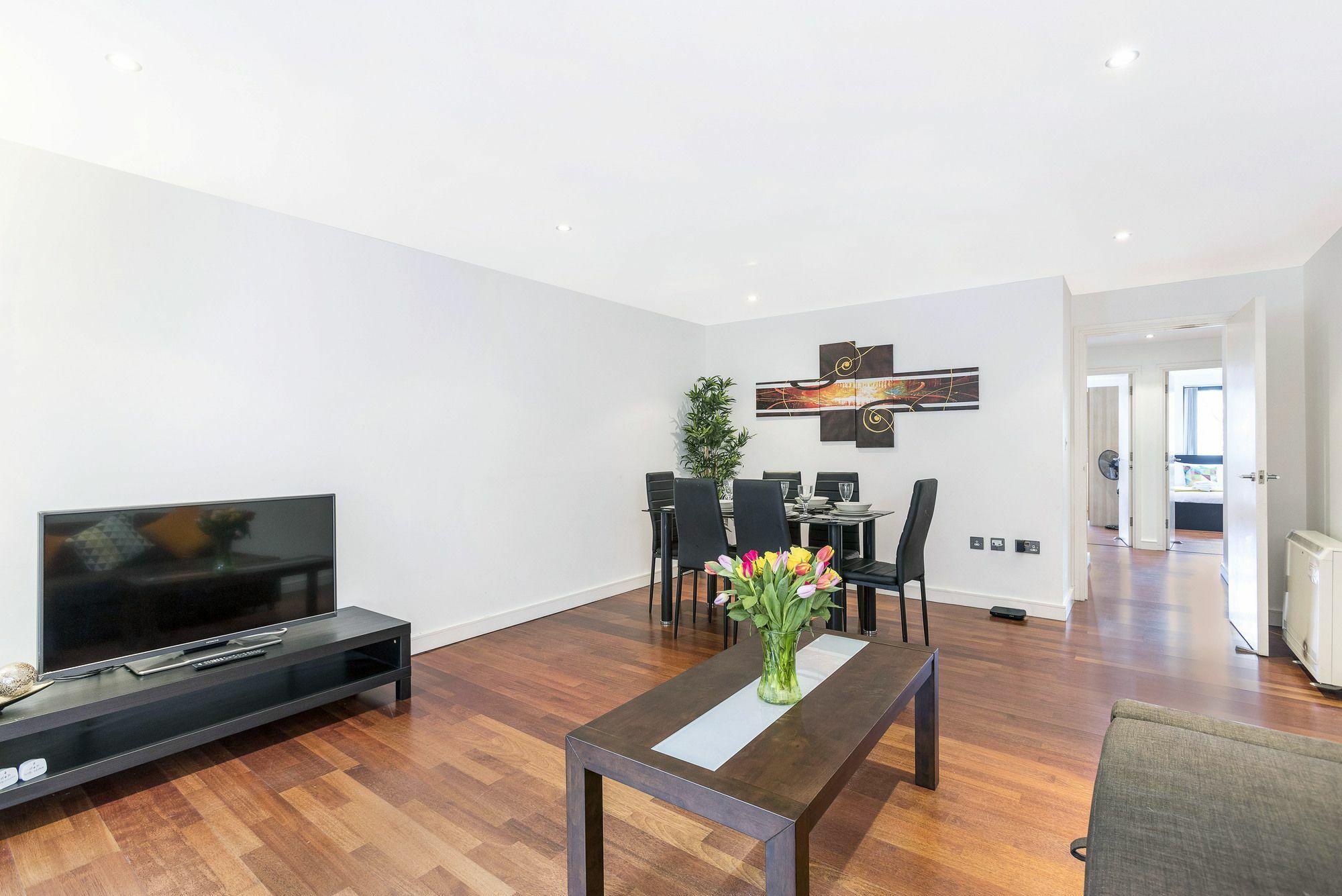 Club Living - Regents Park & Euston Apartments London