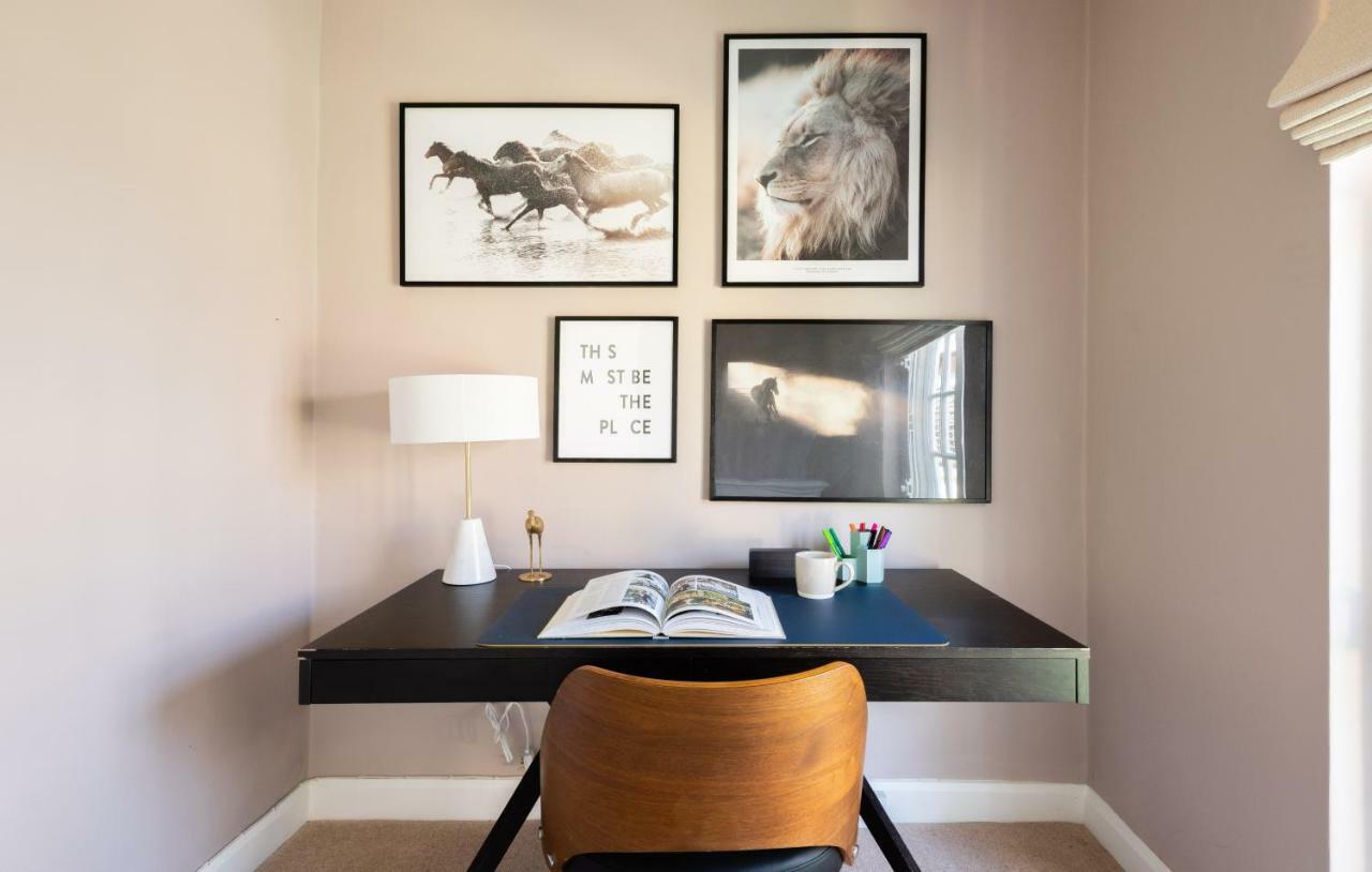 Appartement The King's Road Escape - Modern 2bdr Townhouse With Rooftop Terrace *