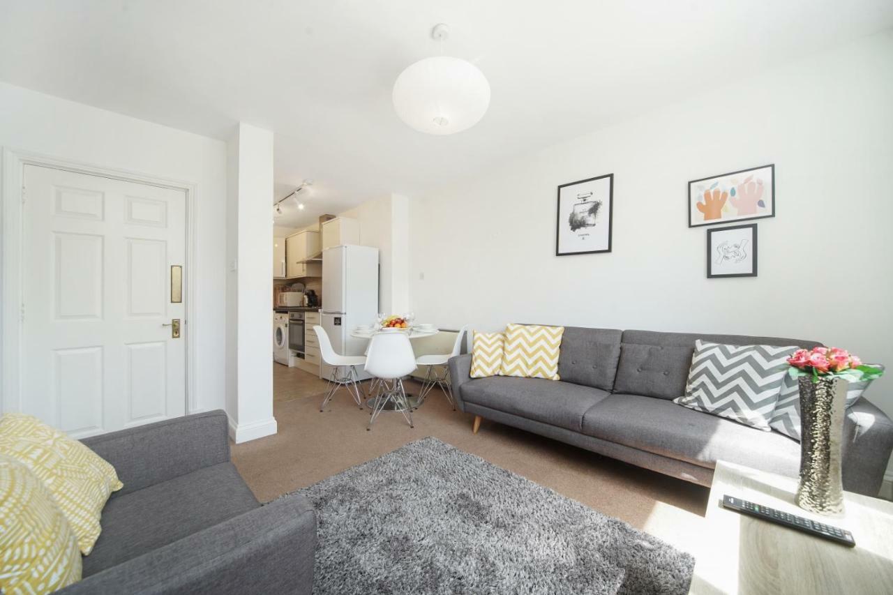 2 Bed Cosy In Fitzrovia Free Wifi By Aparts Appartement *