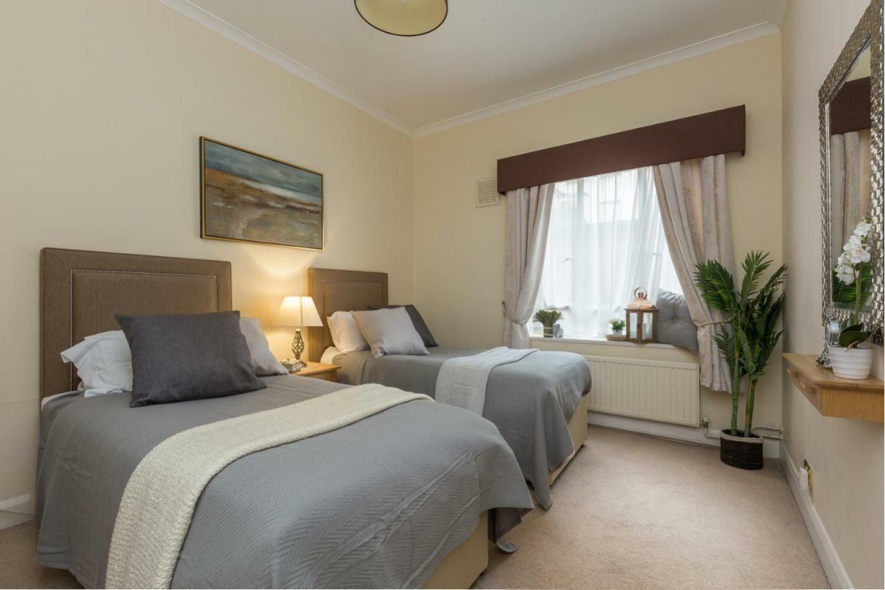 Park Lane Apartments/shaw House Apartment