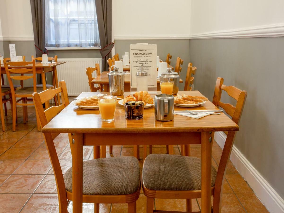 Hotel Oyo Townhouse New England, Victoria