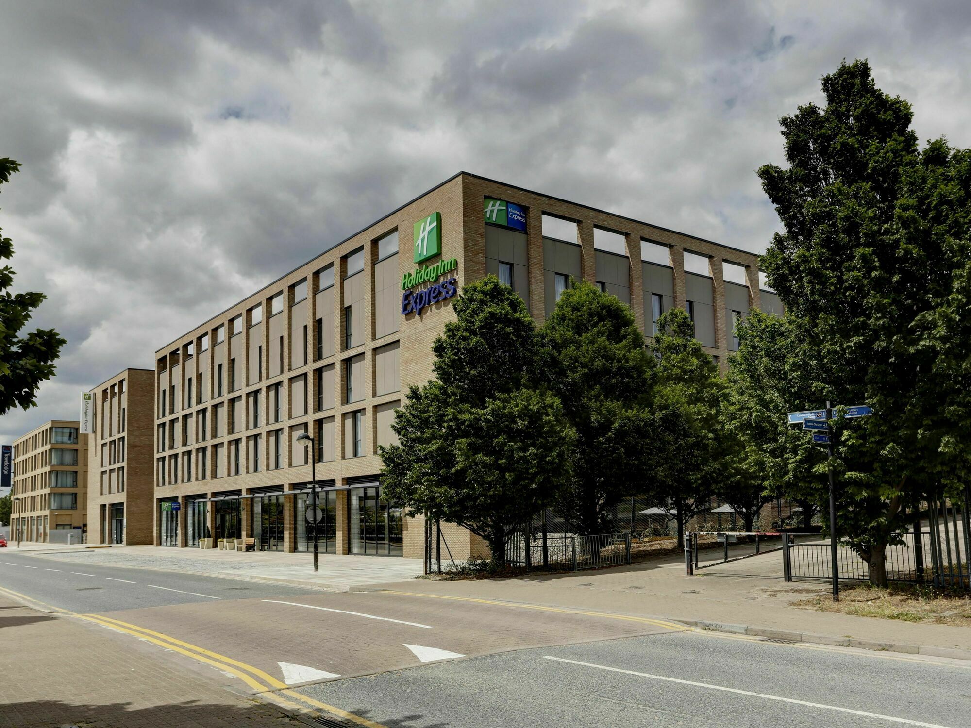 Express - Excel By Ihg Londres