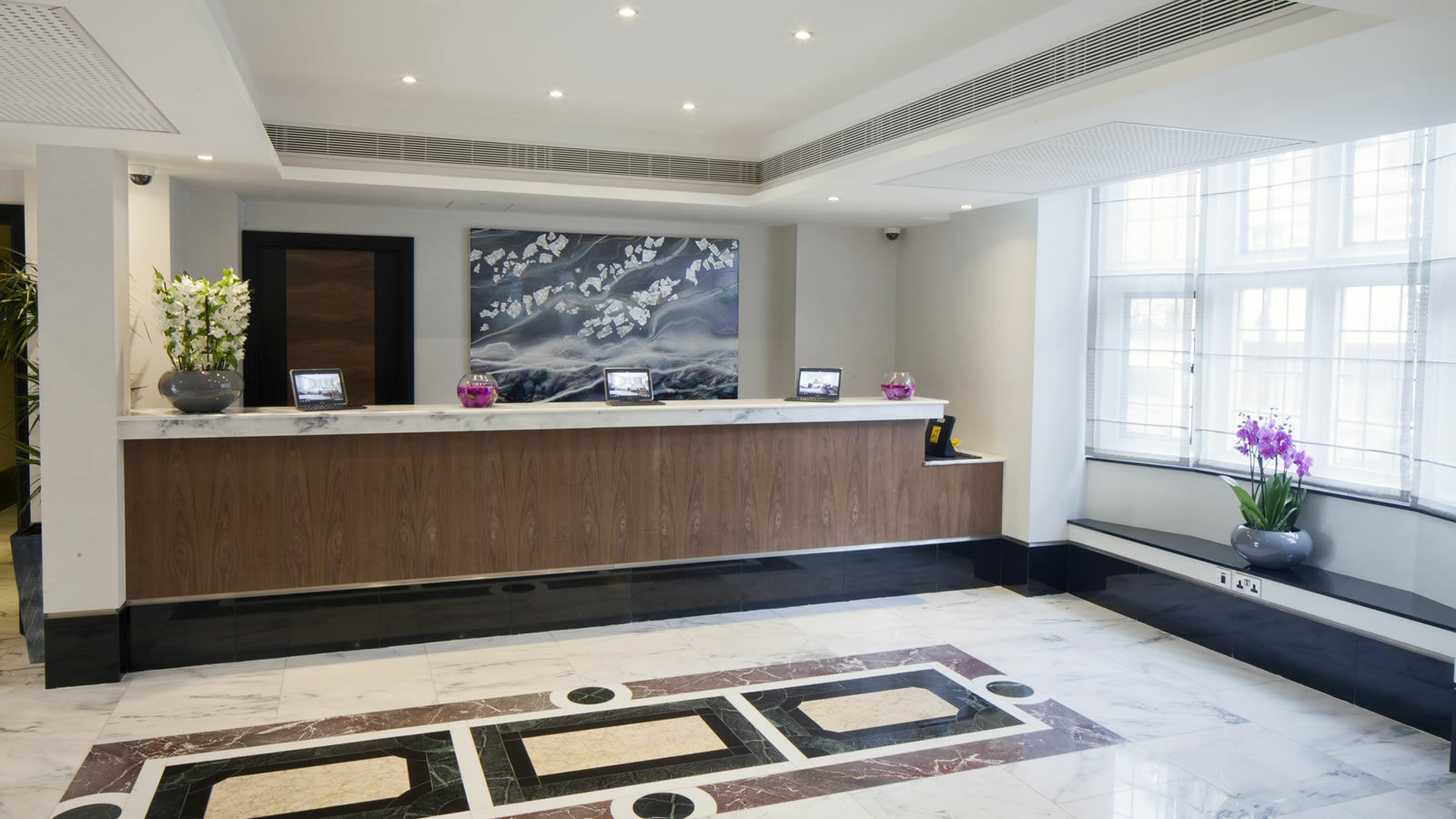 Hotel Wellington By Blue Orchid