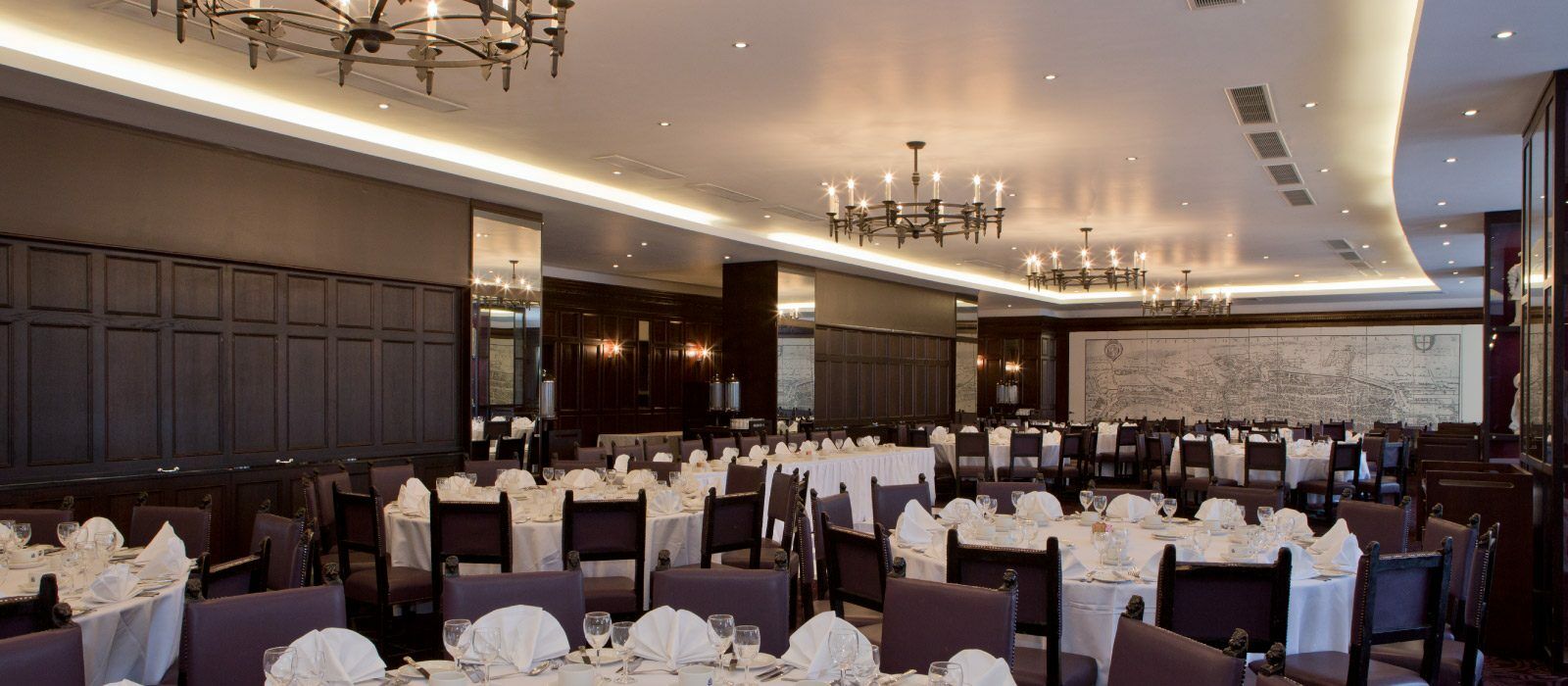 Sleeper At Royal National 4* Londra