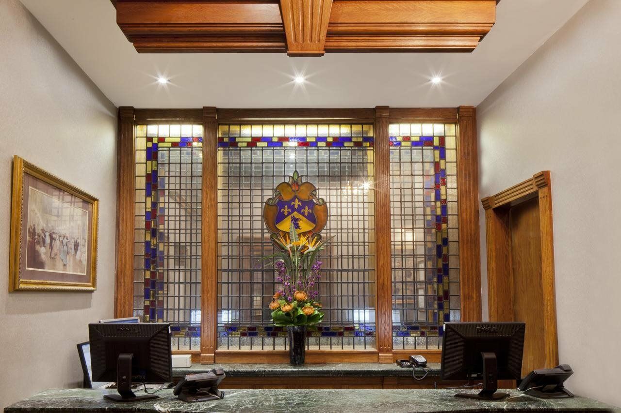 Hotel Gem Strathmore