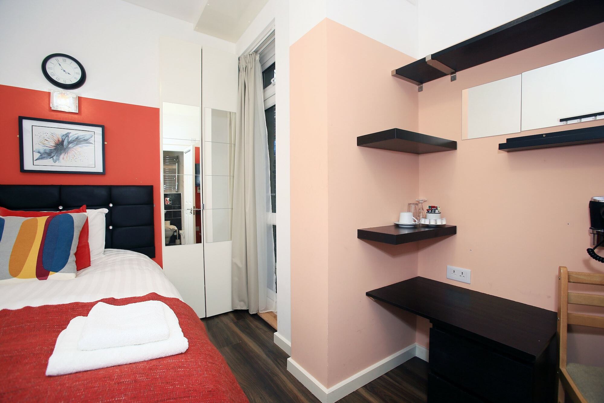 Grantly 3* London
