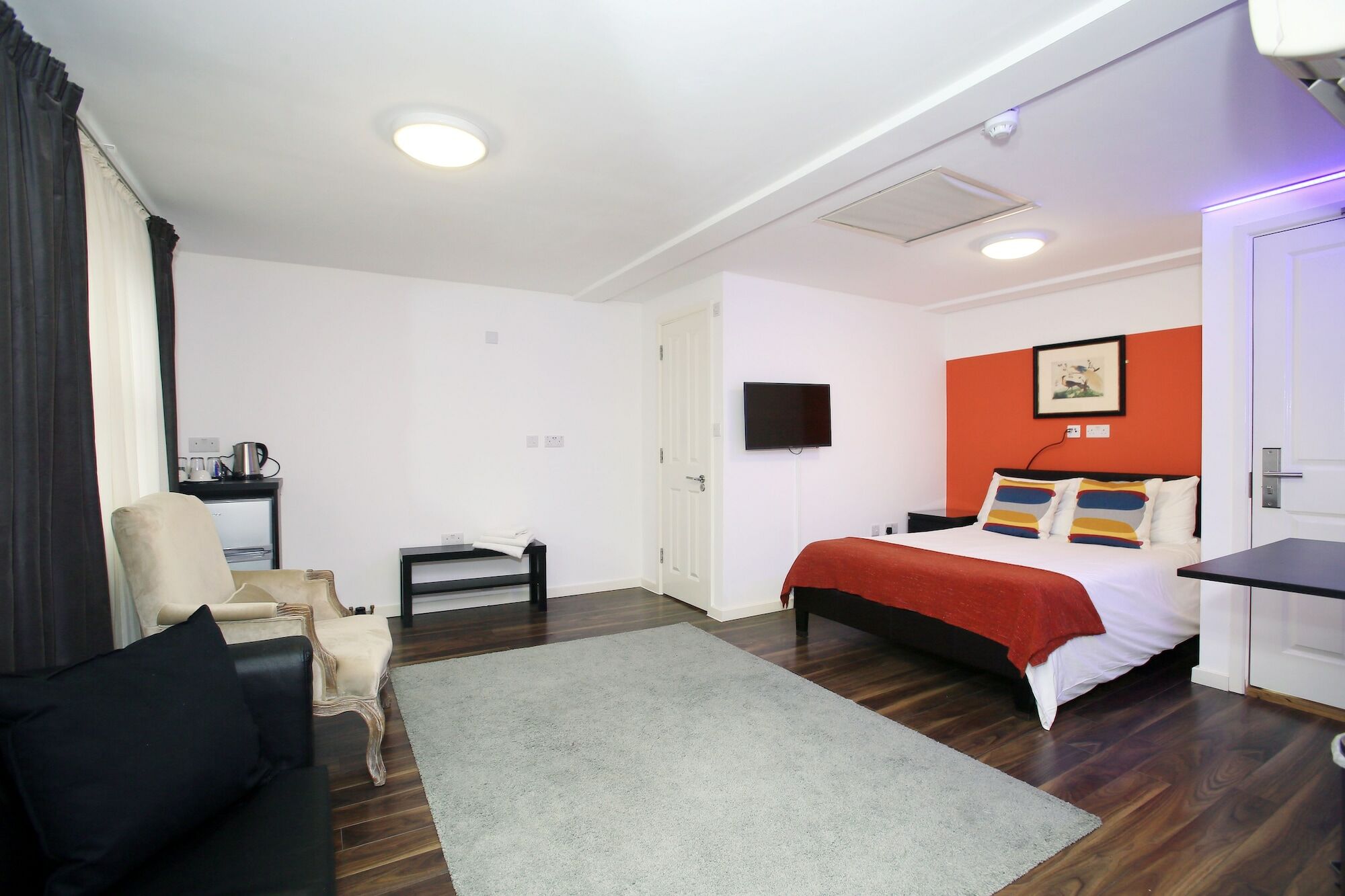 Grantly Hotel London
