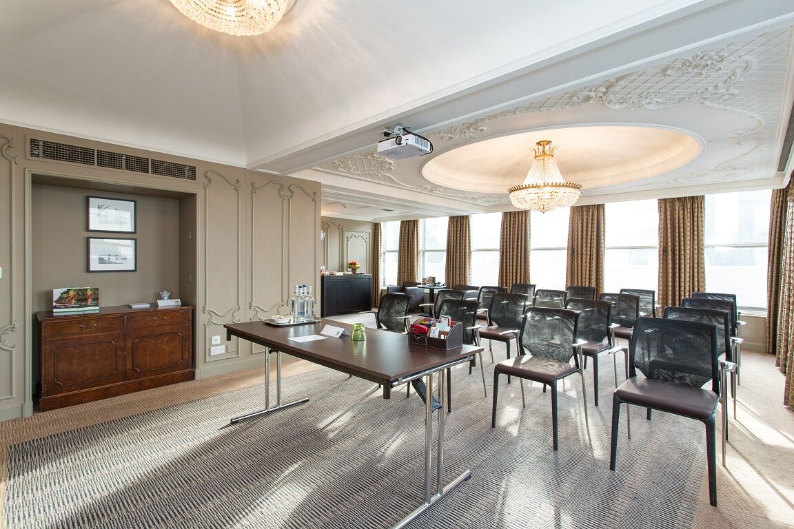 1 Mayfair Hotell 5*