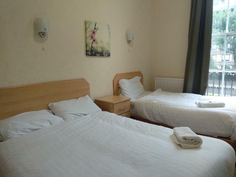 Hotel Oyo 24 Sussex, Paddington London