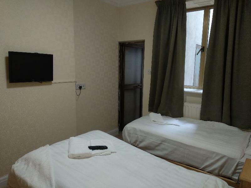 Oyo 24 Sussex, Paddington London