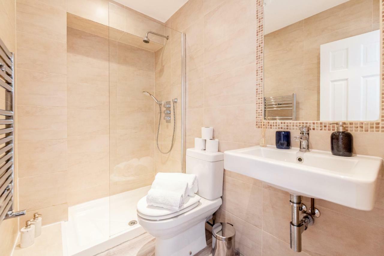 Bright & Spacious 4beds - Kensington High Street-olympia * London