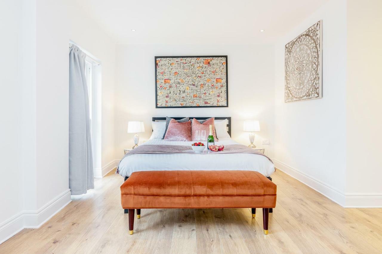 Leilighet Bright & Spacious 4beds - Kensington High Street-olympia London
