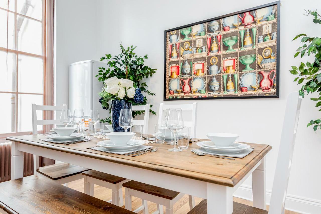 Bright & Spacious 4beds - Kensington High Street-olympia Leilighet London
