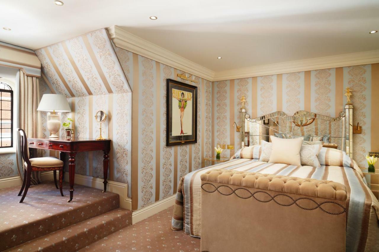 Milestone Kensington 5* London
