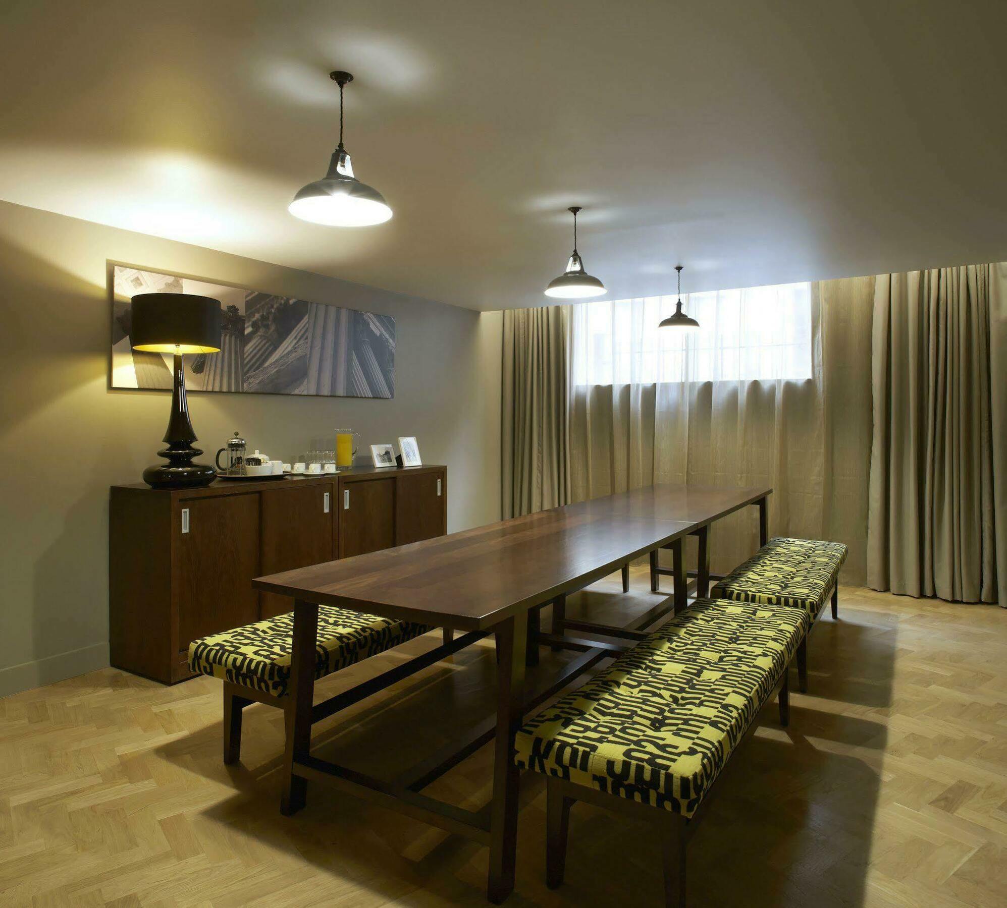 Aparthotel Citadines Trafalgar Square London
