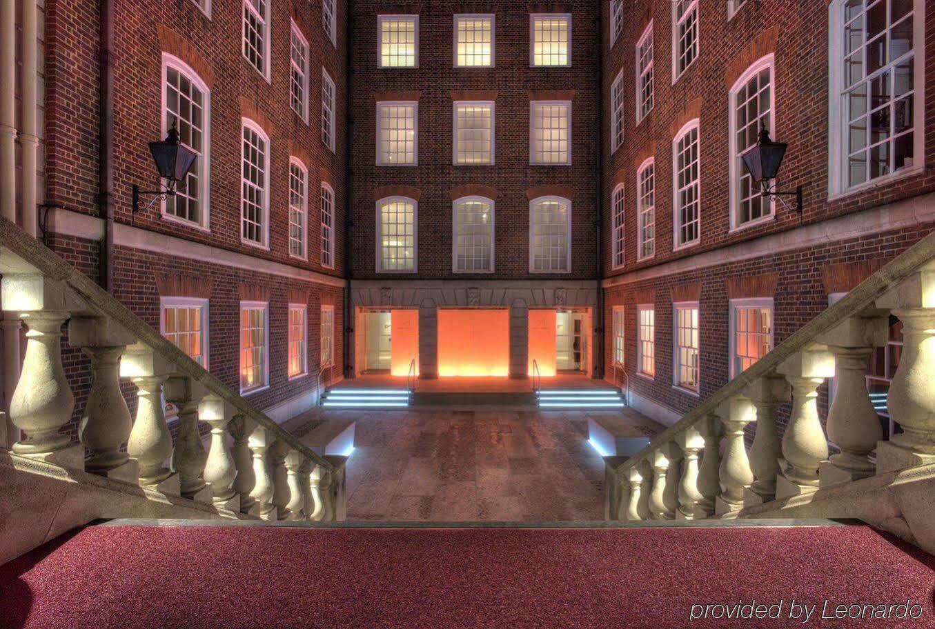 Apex Temple Court Hotell