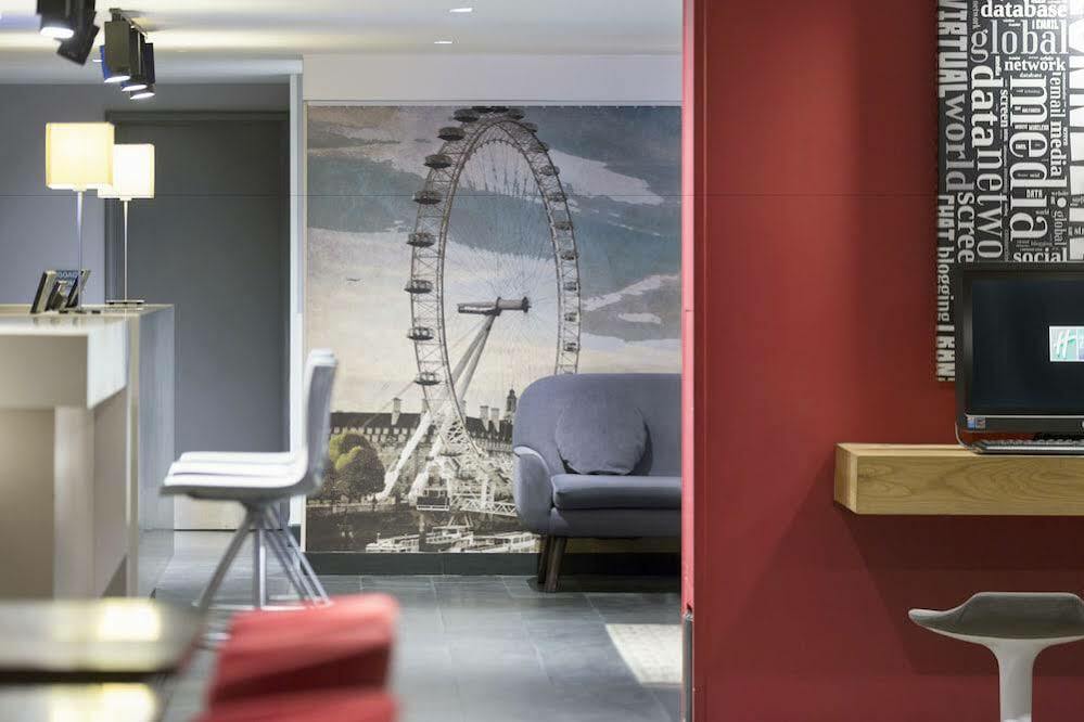 Holiday Express Southwark By Ihg London