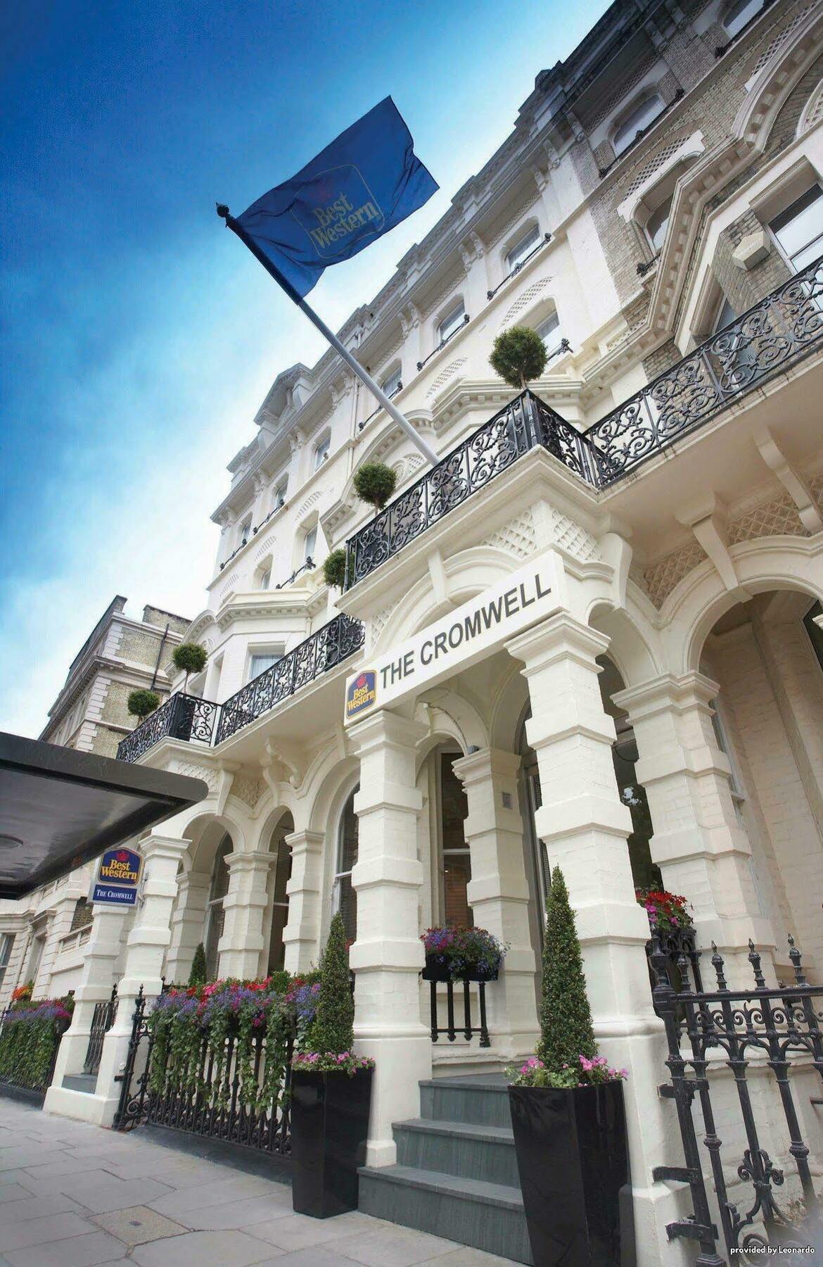 Hotel Ibis Styles Gloucester Road 3*