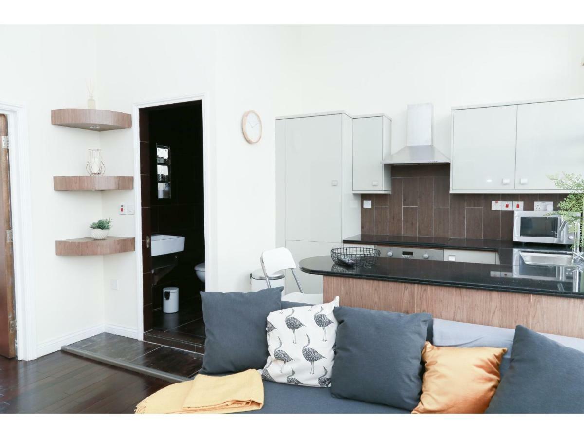Pass The Keys Beautiful Museum Street Appartement *