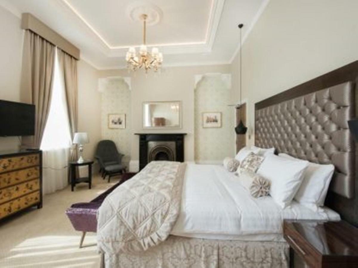 Hotel The Lansbury Heritage A Sunday - Canary Wharf Londra