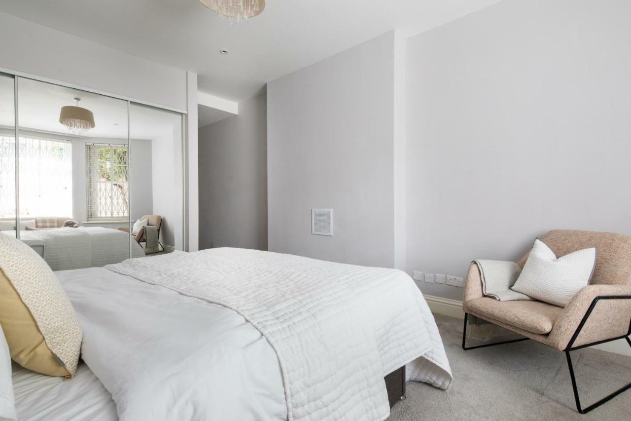 Leilighet Kensington Court By Lime Street *